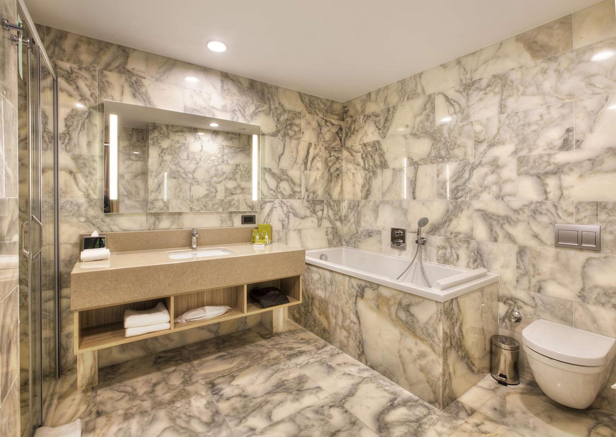 Hilton Garden Inn Isparta Eksteriør billede
